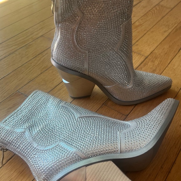 Azalea Wang Soulard Bling Cowgirl Bootie - Picture 6 of 6